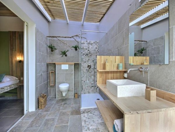 Martinique Home 1027306