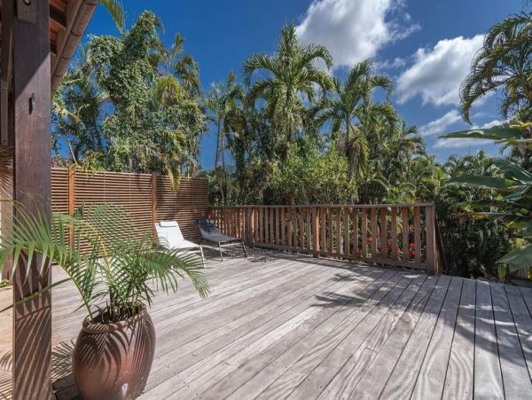 Martinique Home 1027307