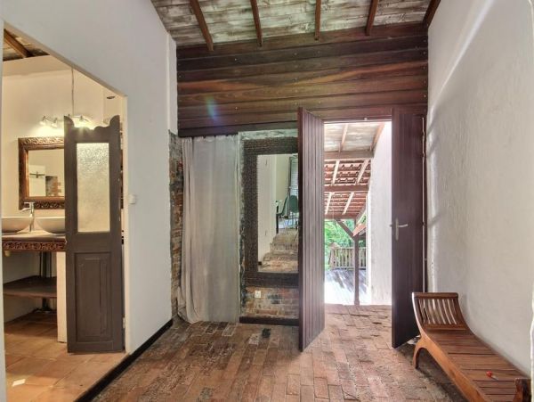 Martinique Home 1027307