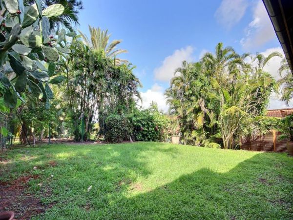 Martinique Home 1027307