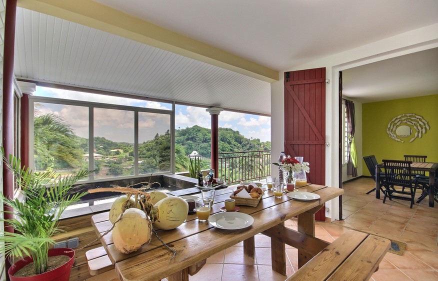 Martinique Home 1027308