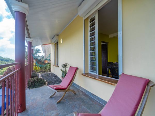 Martinique Home 1027308