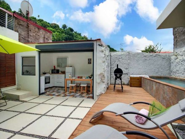 Martinique Home 1027309