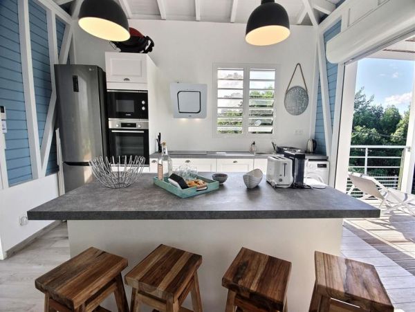 Martinique Home 1027311