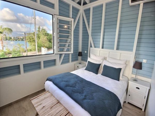 Martinique Home 1027311
