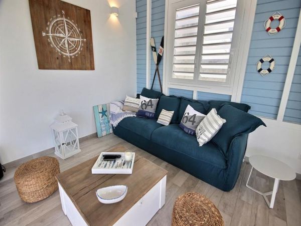 Martinique Home 1027311