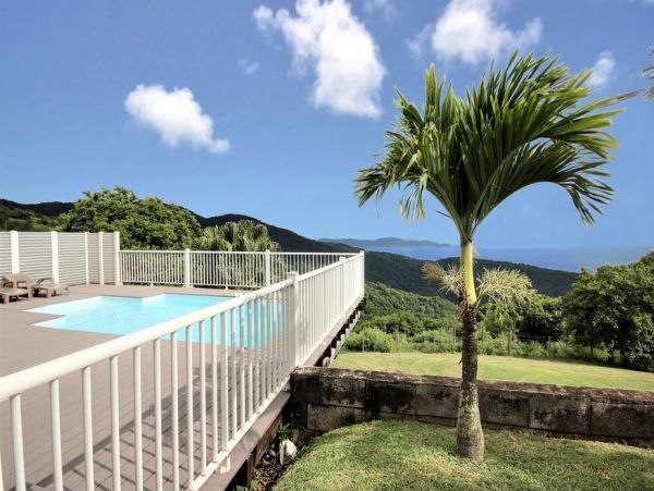 Martinique Home 1027312