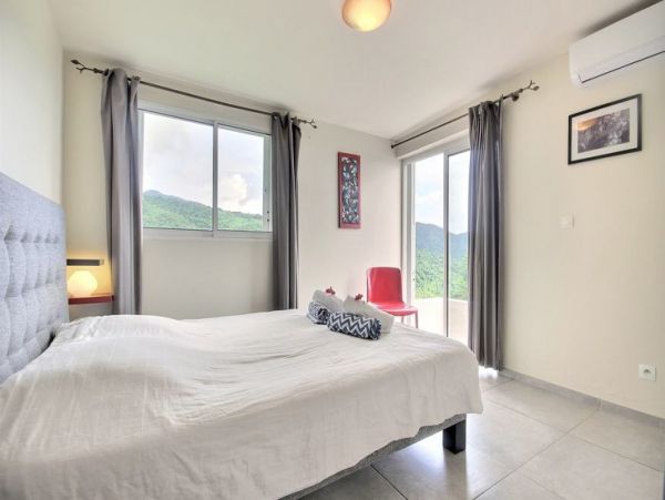 Martinique Home 1027312