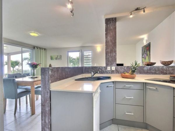 Martinique Home 1027312