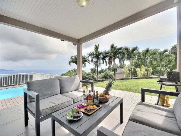 Martinique Home 1027312