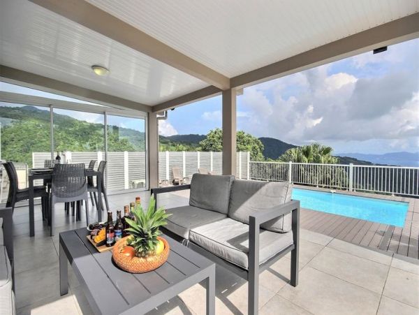 Martinique Home 1027312