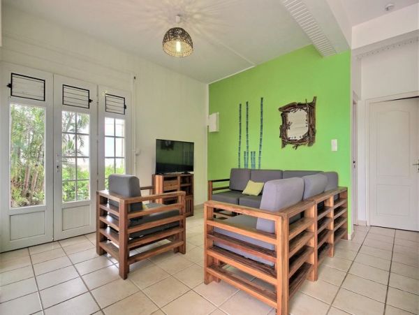 Martinique Home 1027313
