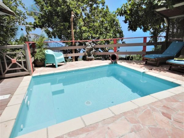 Martinique Home 1027314