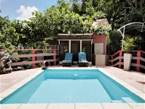 Martinique Home 1027314