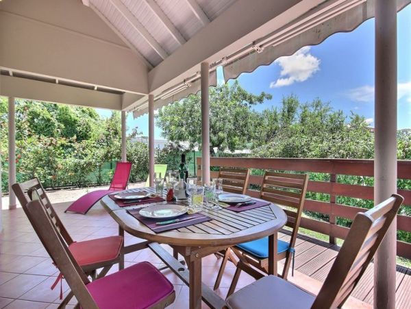 Charming Villa in Trois-Ilets with Private Garden & Sea Access