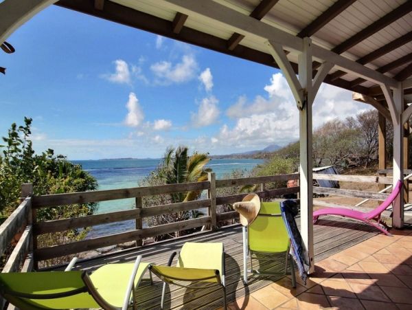 Martinique Home 1027316