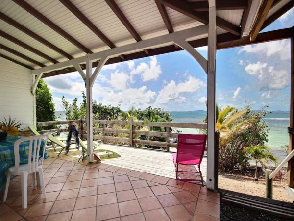 Martinique Home 1027316