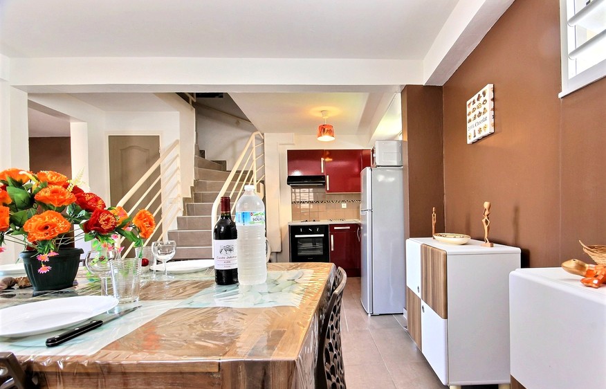 Martinique Home 1027317