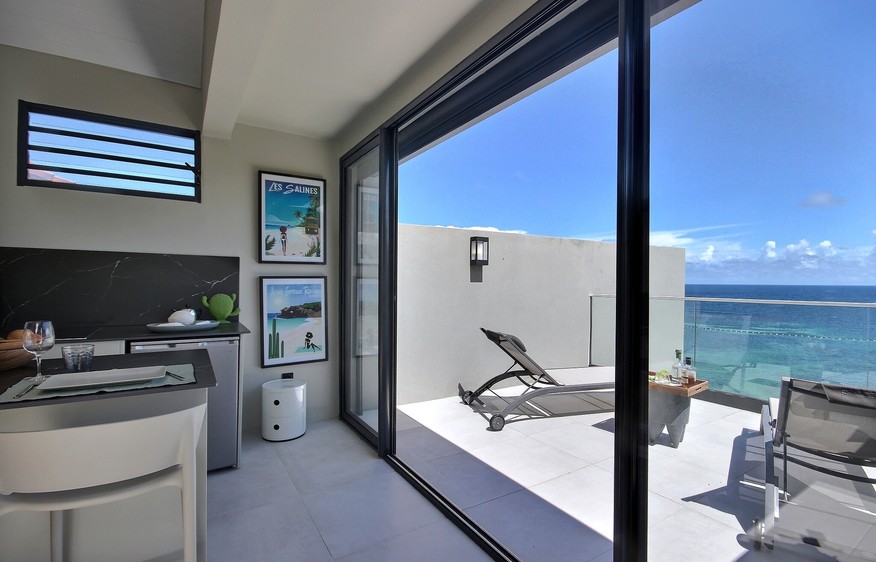 Martinique Home 1027321