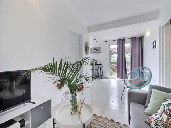 Martinique Home 1027322