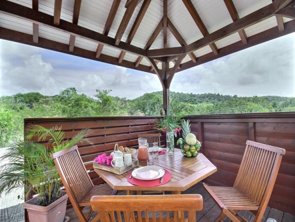Martinique Home 1027322
