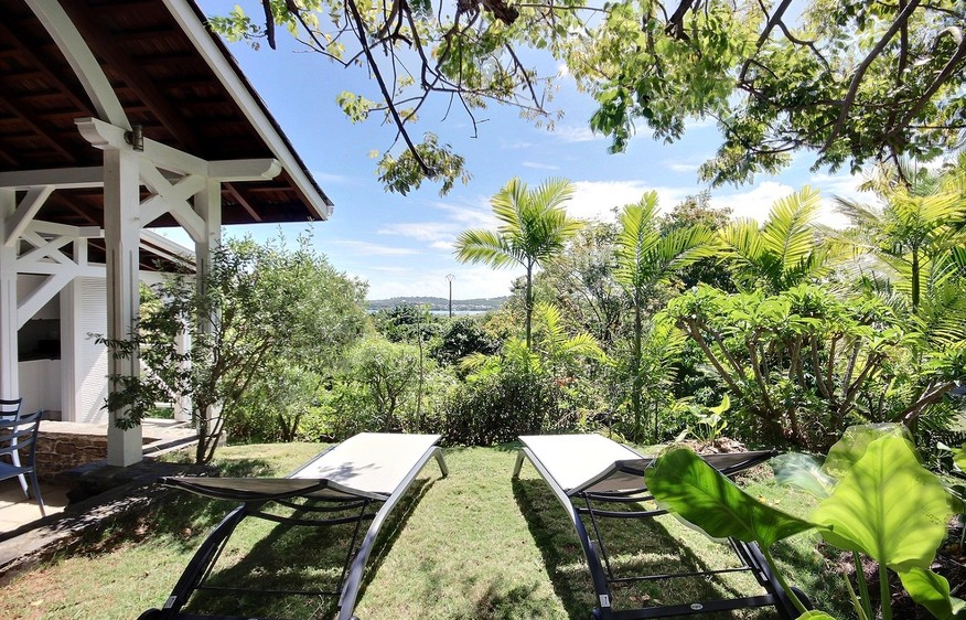 Martinique Home 1027325