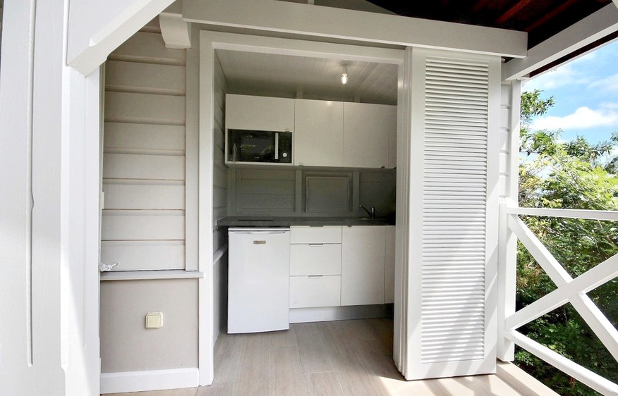 Martinique Home 1027325