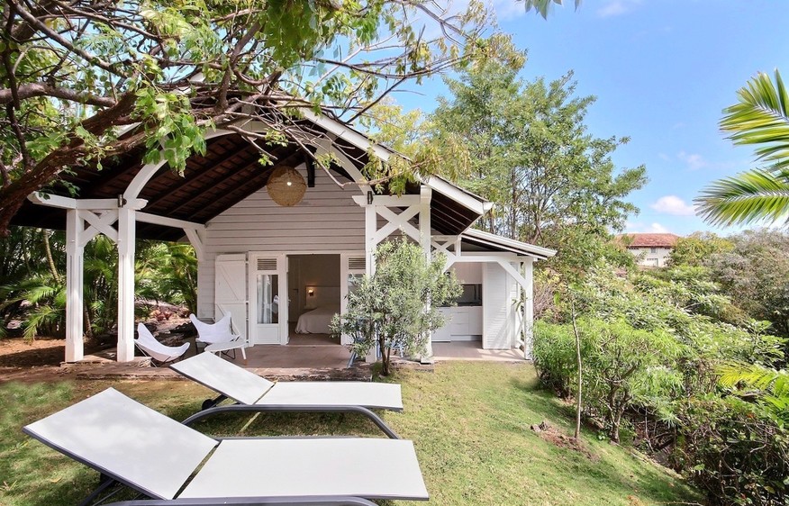 Martinique Home 1027325