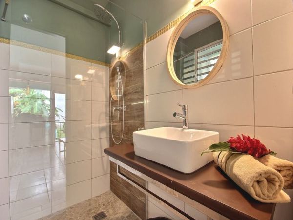 Martinique Home 1027326