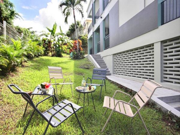 Martinique Home 1027326