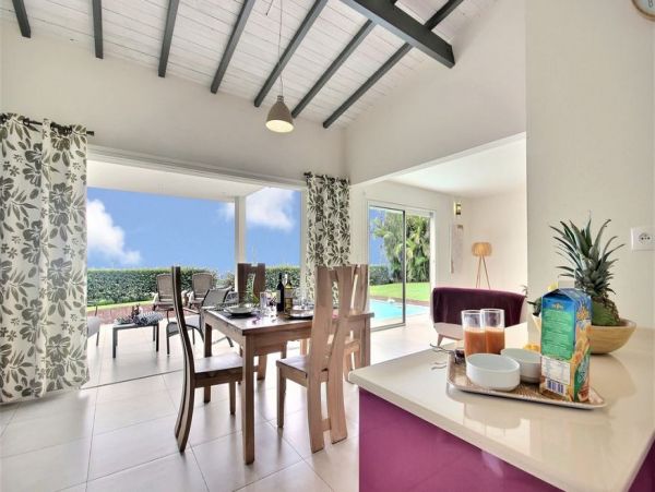 Martinique Home 1027329