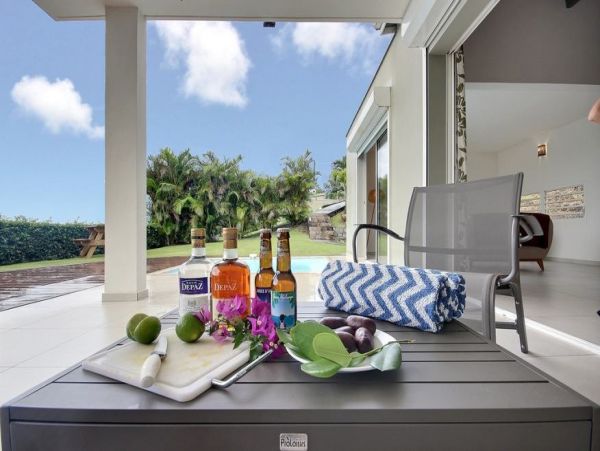 Martinique Home 1027329