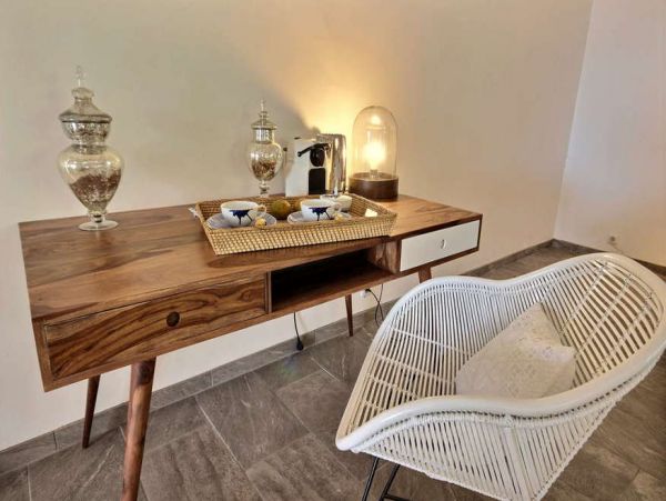 Martinique Home 1027330