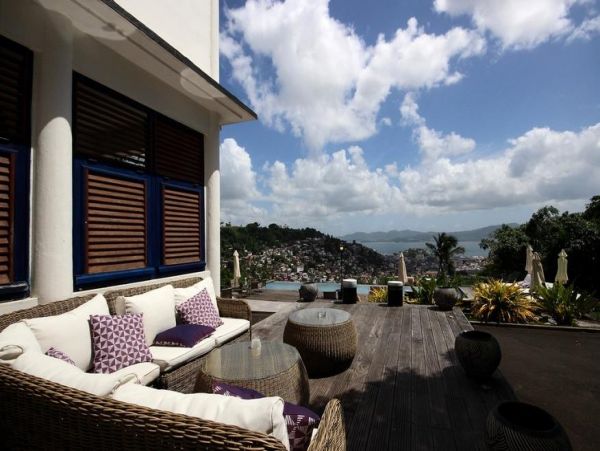 Martinique Home 1027331