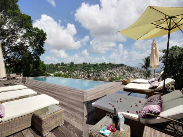 Martinique Home 1027331