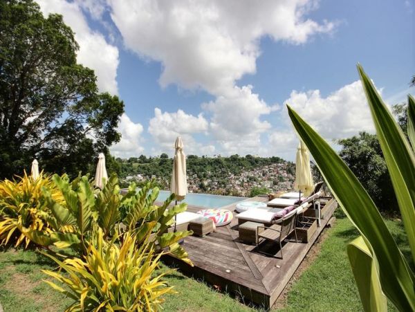 Martinique Home 1027332