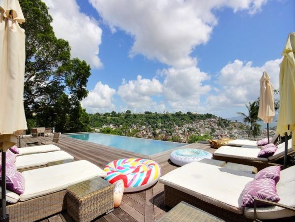 Martinique Home 1027332