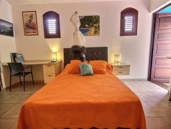 Martinique Home 1027333