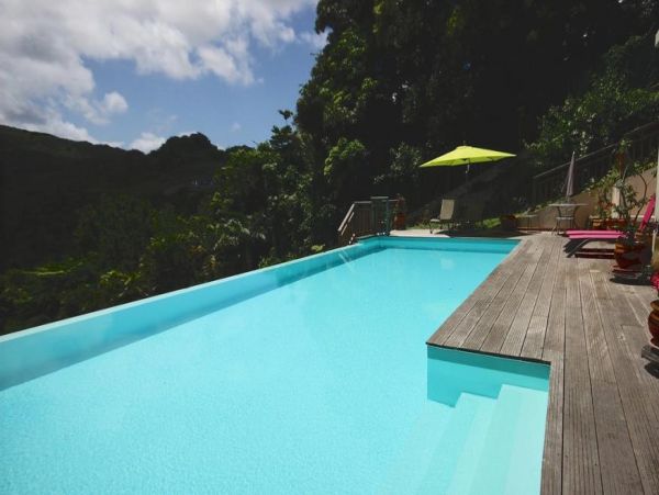 Martinique Home 1027333