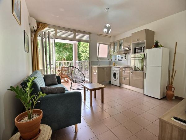 Martinique Home 1027335
