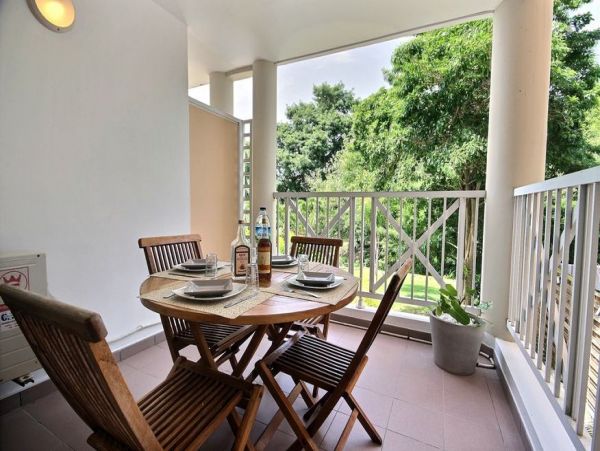 Martinique Home 1027335