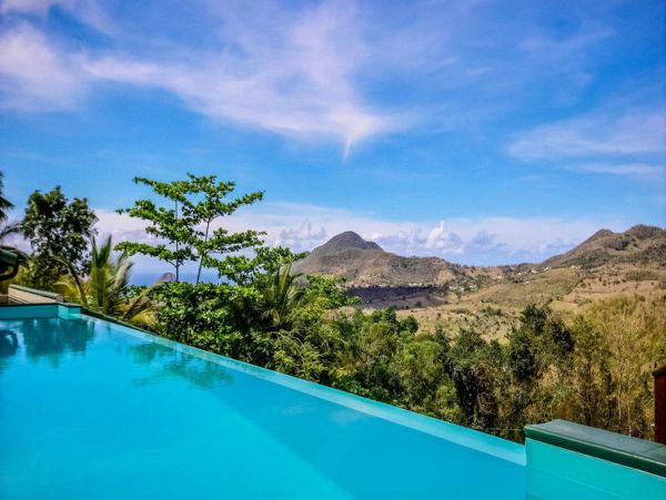 Martinique Home 1027336