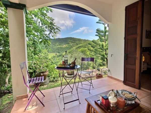 Martinique Home 1027336