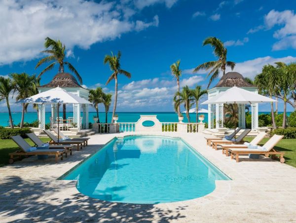 The Ultimate Turks and Caicos Beach Estate Home 10 Guests