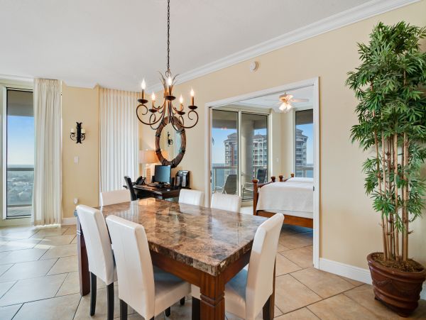 Pensacola Beach Condo 1027350