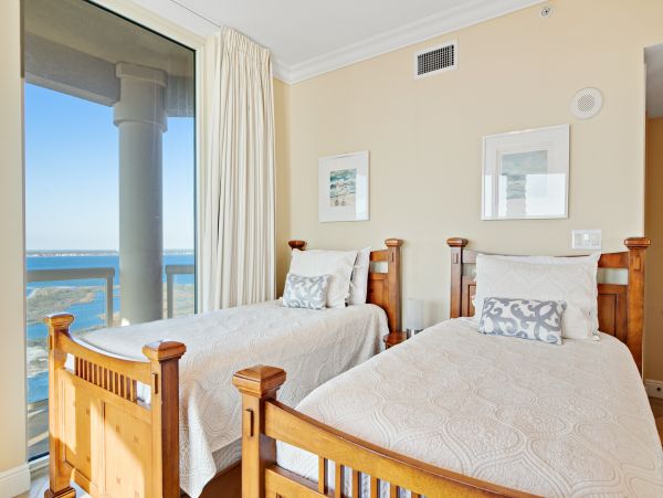 Pensacola Beach Condo 1027350