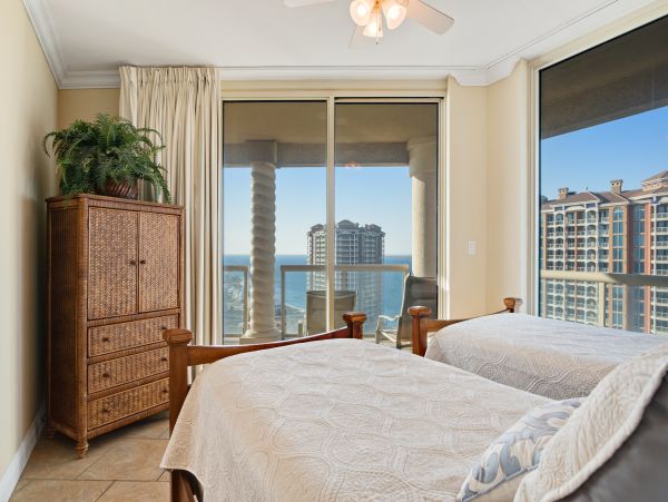Pensacola Beach Condo 1027350