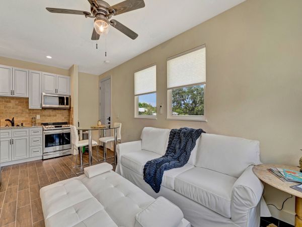 Sarasota Vacation Home Four Bedroom