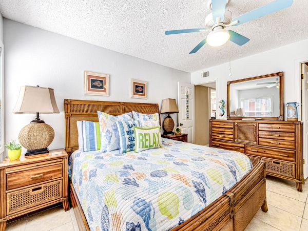 Pensacola Beach Condo 1027355