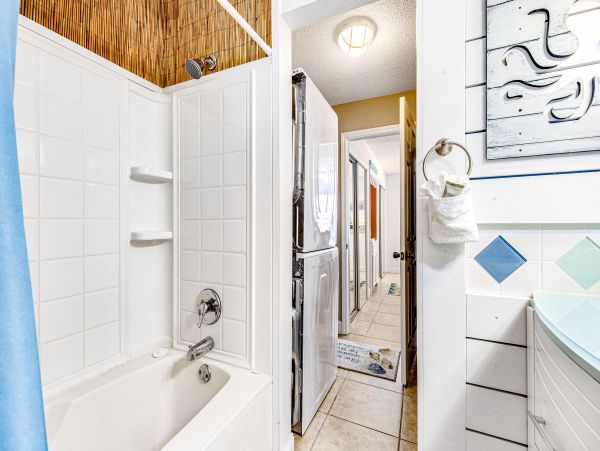 Pensacola Beach Condo 1027355